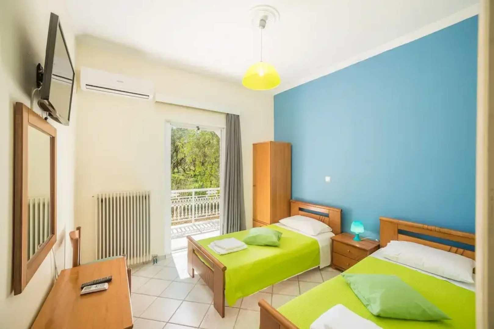 Zante 5 bedroom Villa with private pool and basketball court