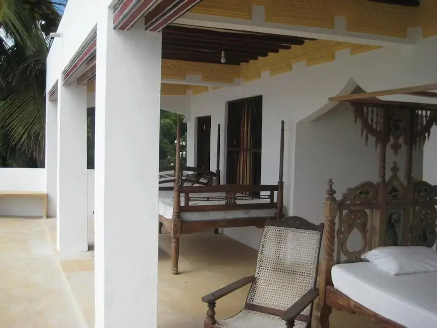 Stopover Guest House and Restaurant