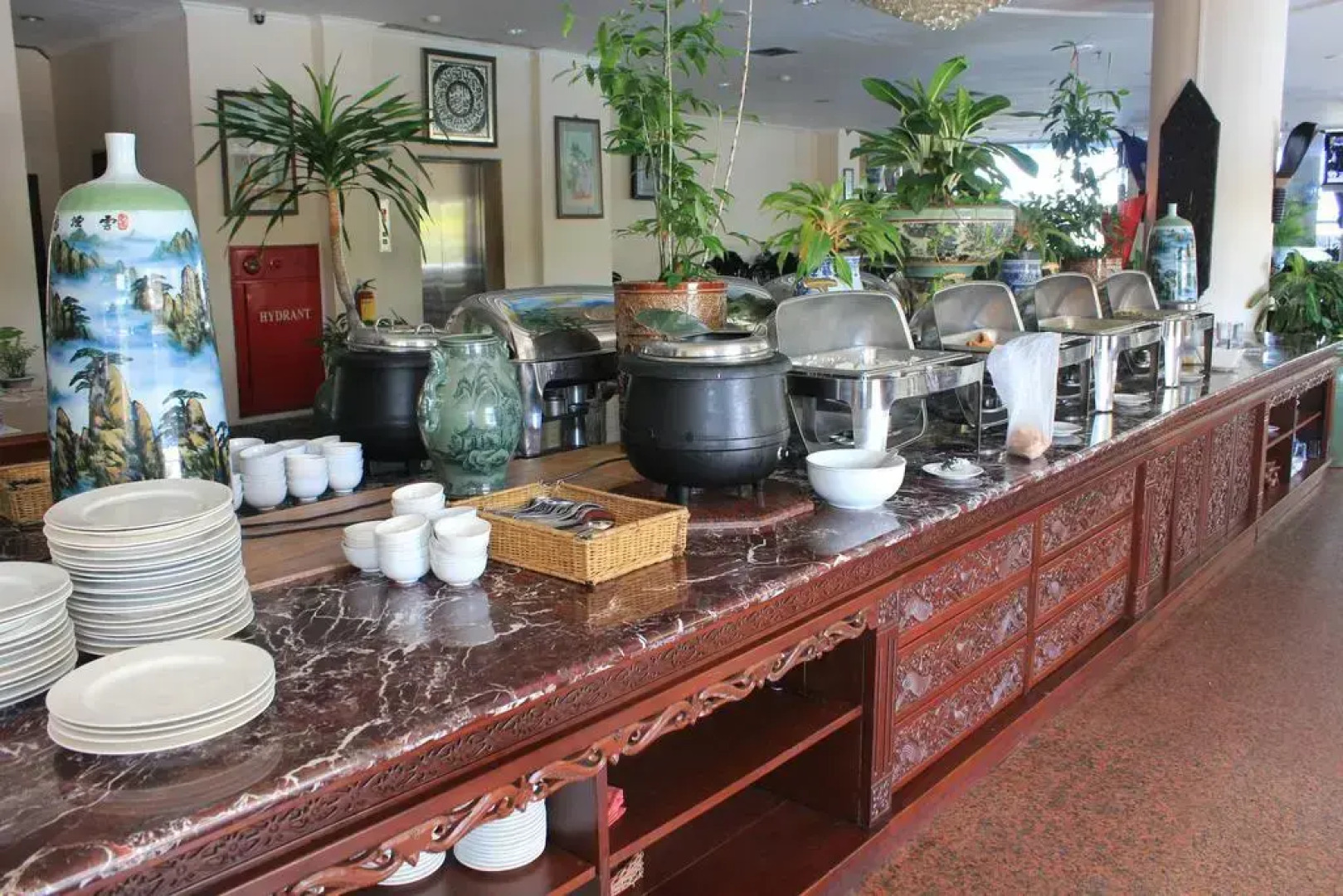 Hotel Grand Tiga Mustika