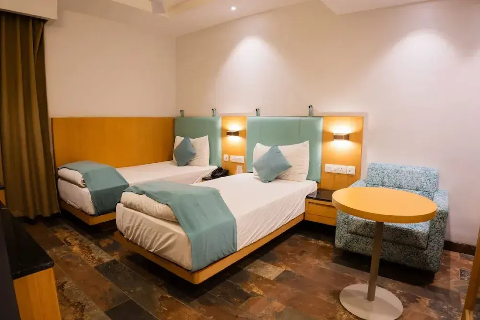 Jain's Hotel Rajhans