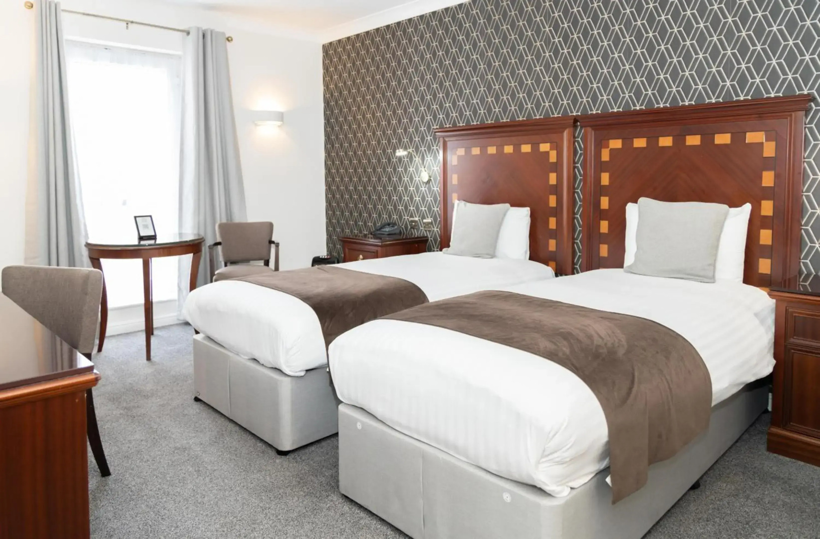 Manor of Groves Hotel, Golf & Health Club