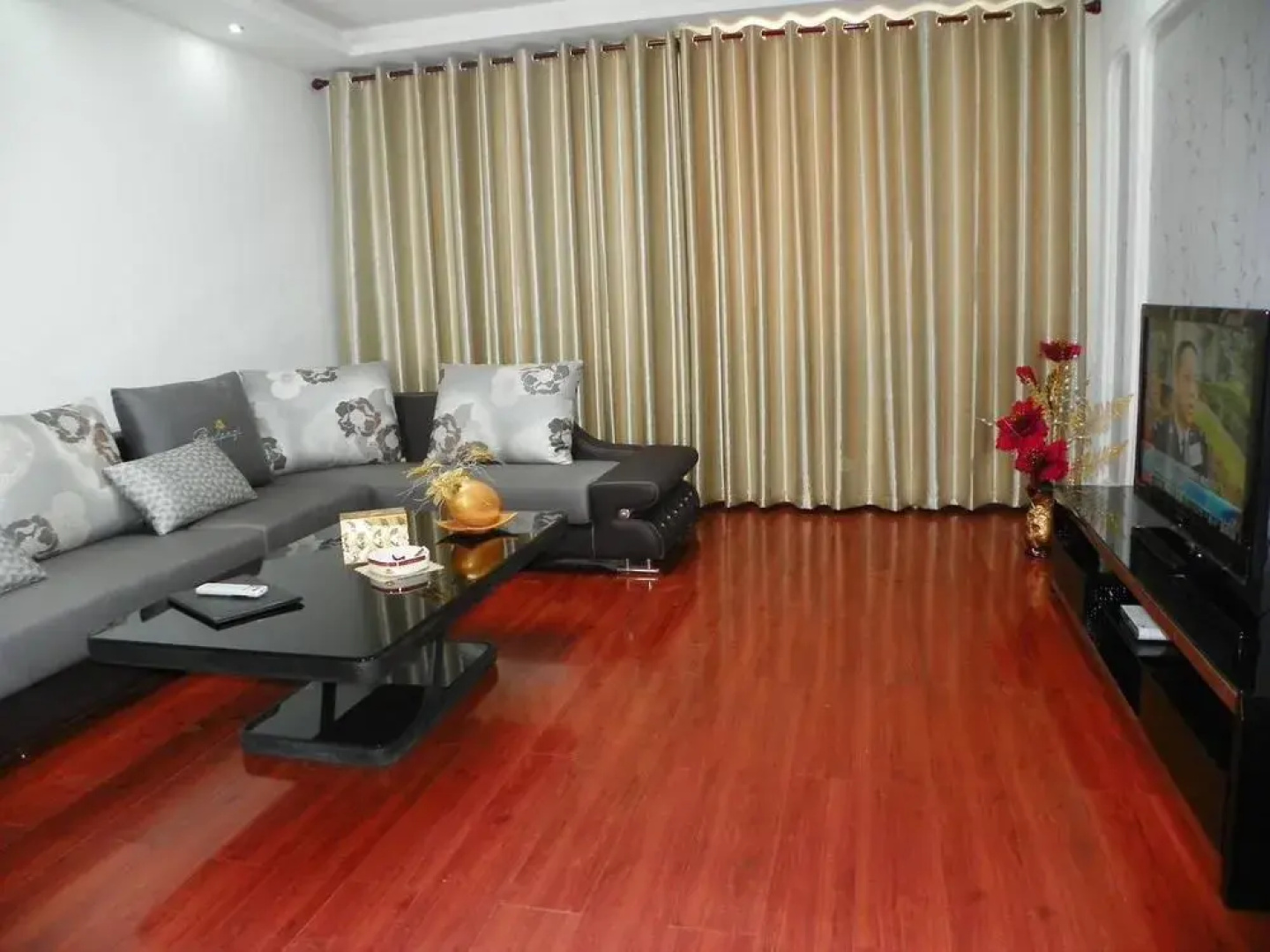 Petroleum Apartment Hotel Xining