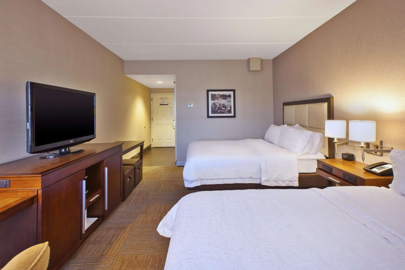 Hampton Inn & Suites Providence/Warwick-Airport