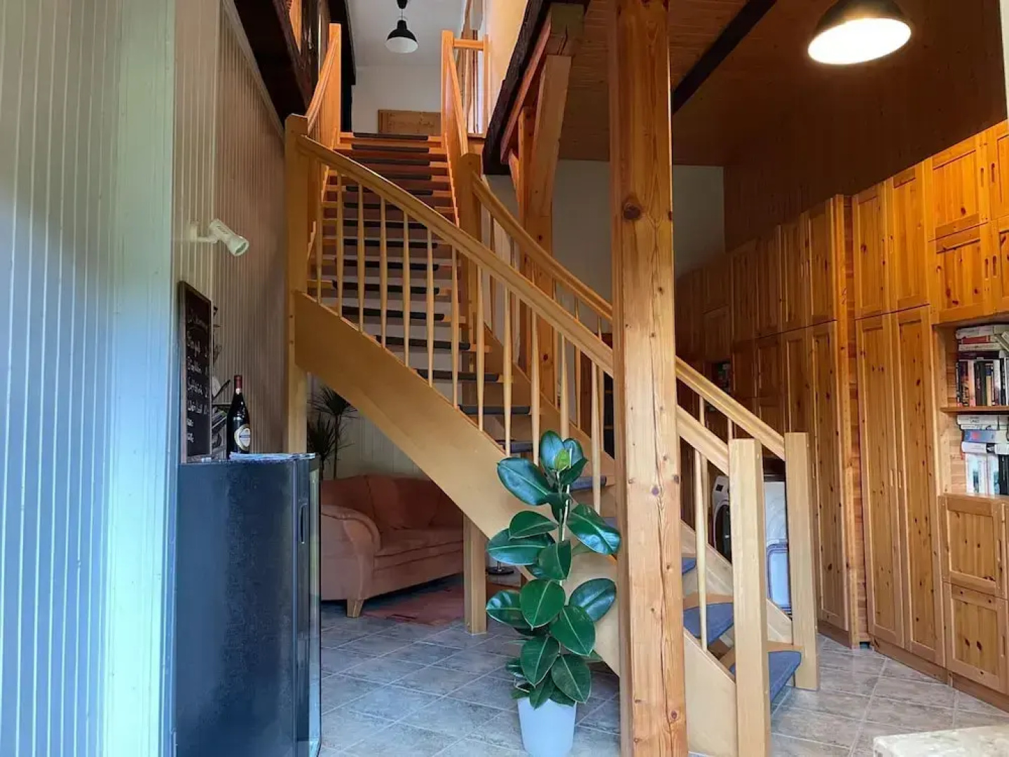 Retreat With Garden & Family Amenities