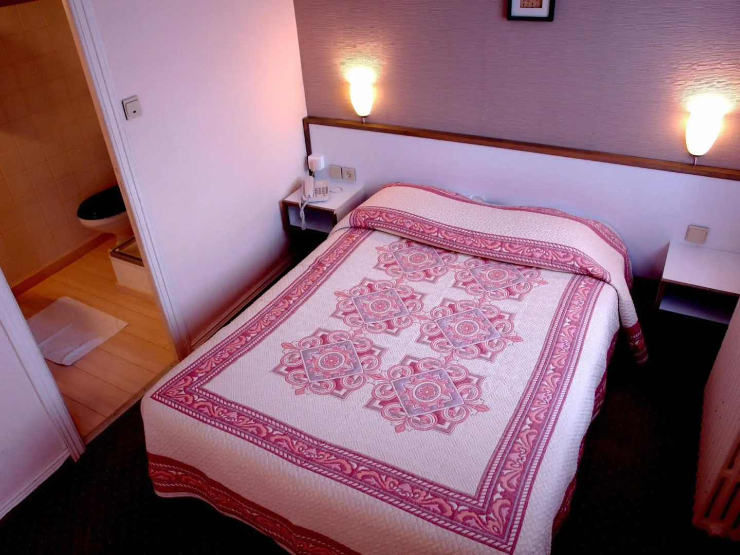 Logis Hôtel Les Chardons Bleus