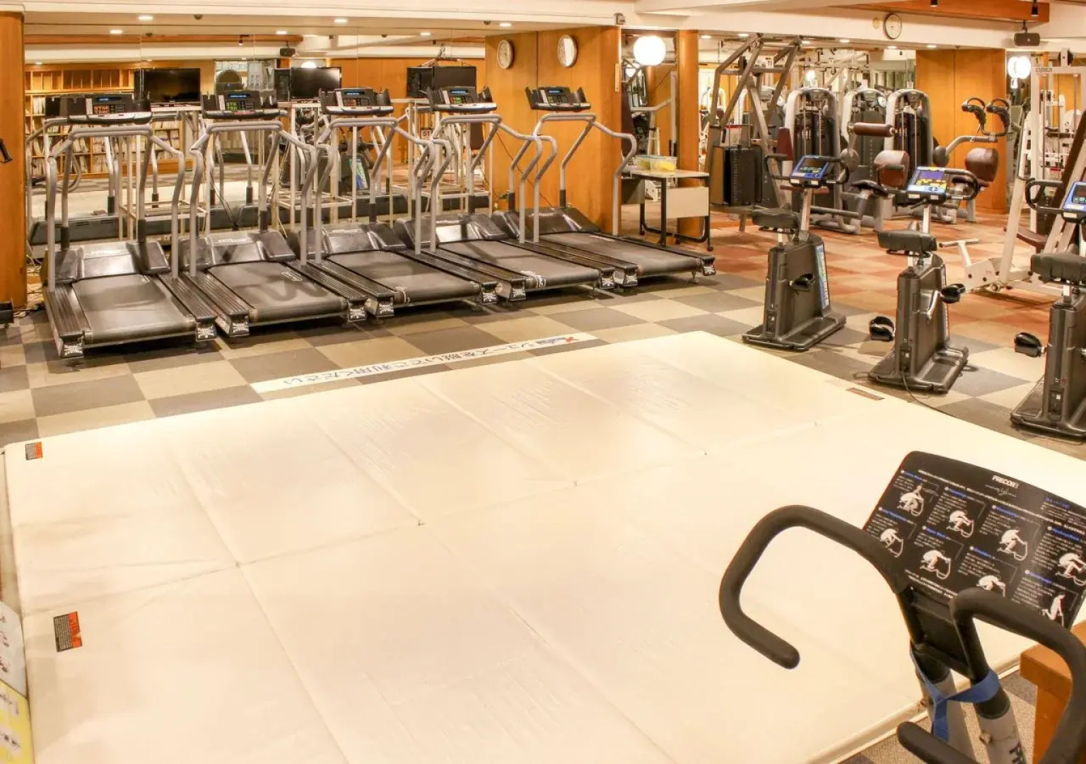 New Japan Capsule Hotel Cabana