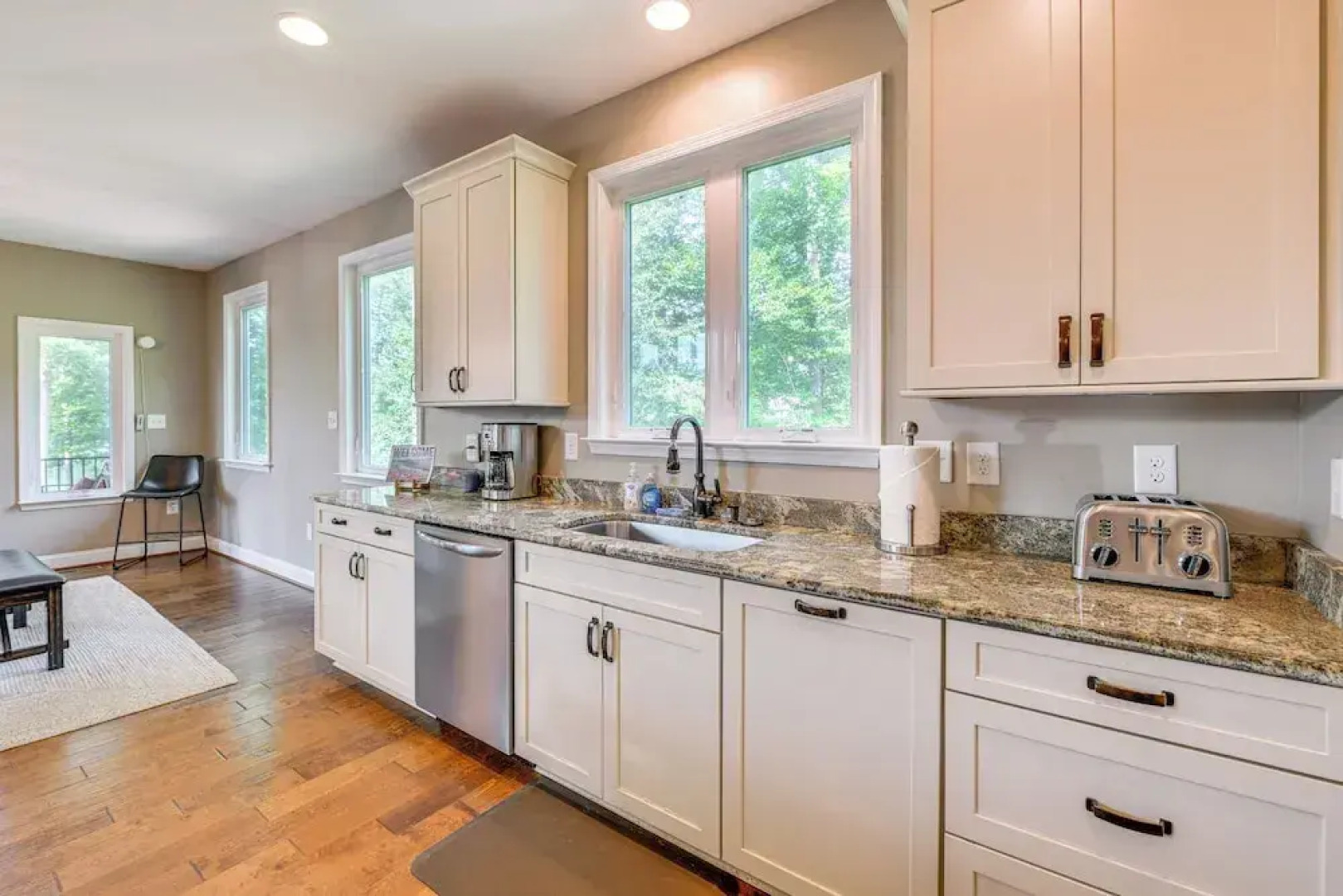 Lake Anna Home w/ Dock & Private Shoreline!