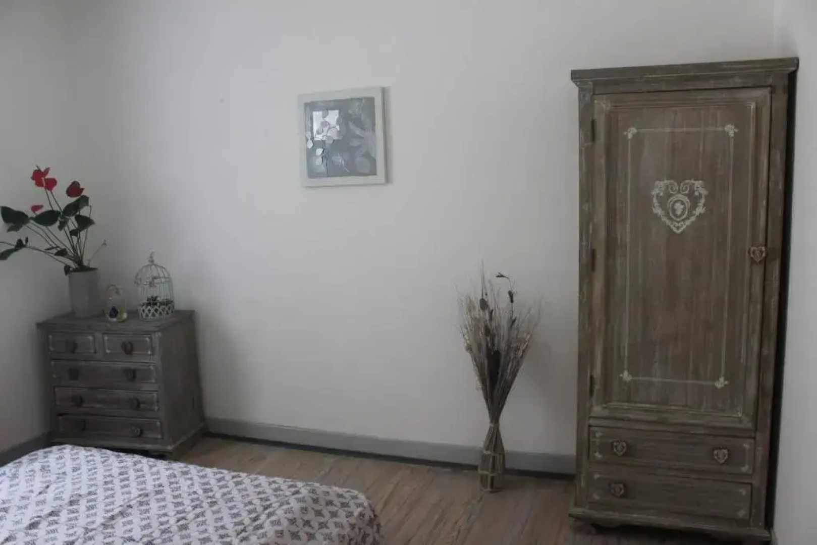 La maison de Manon, 4-5personnes, 75m2, centre village, jardin et wifi