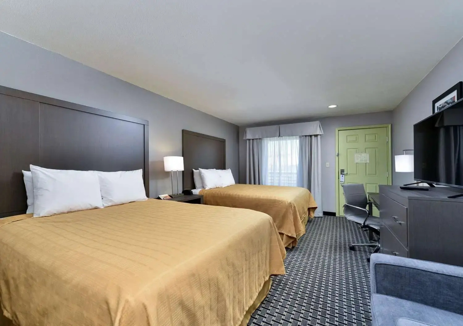 Quality Inn & Suites