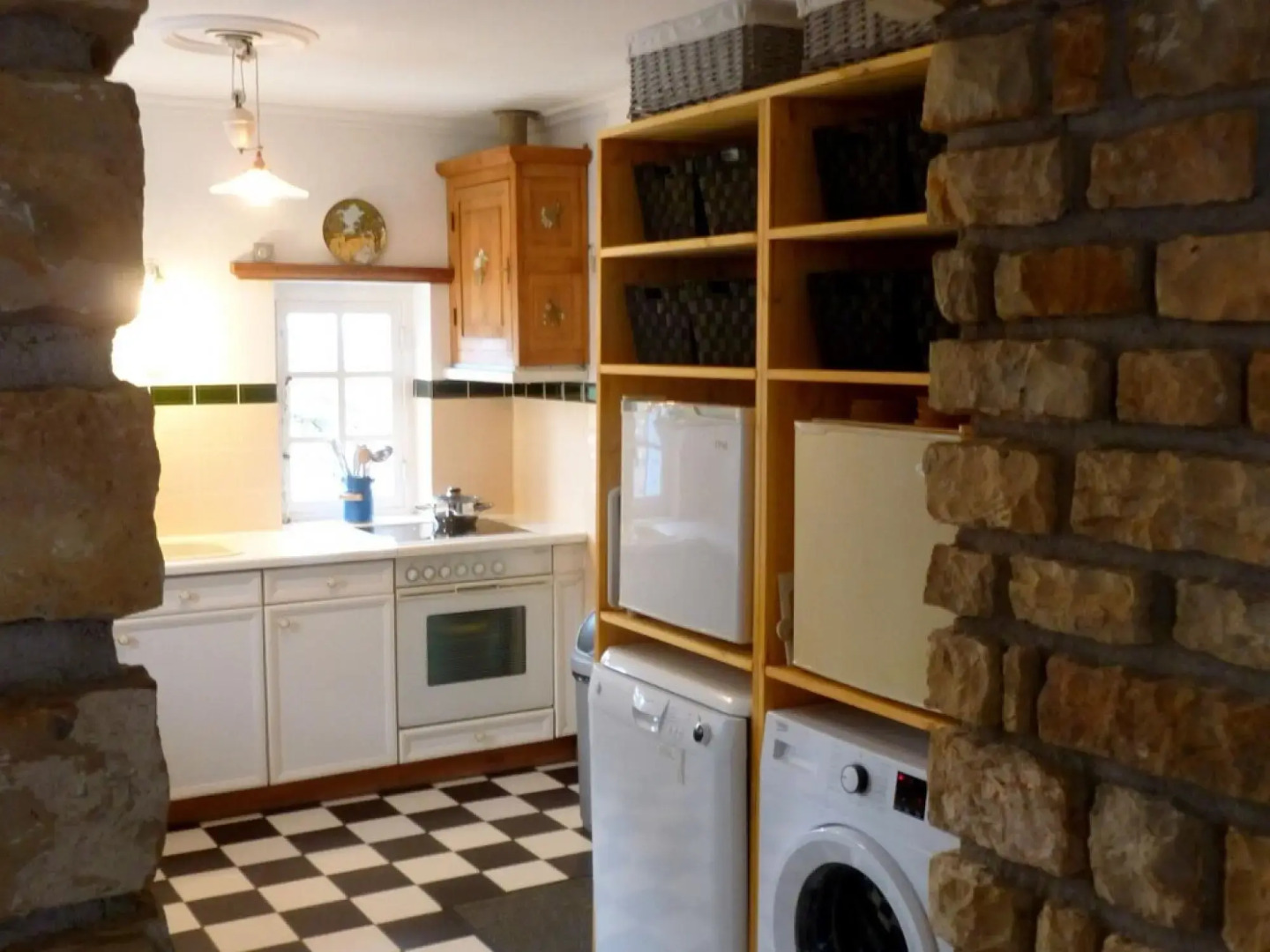 Alluring Holiday Home on Border of Champagne and Burgundy