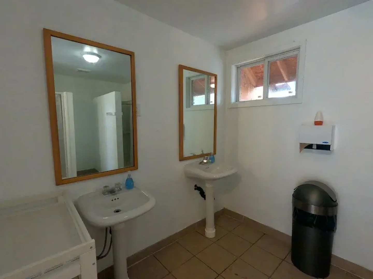 Lakepoint Cottage Resort