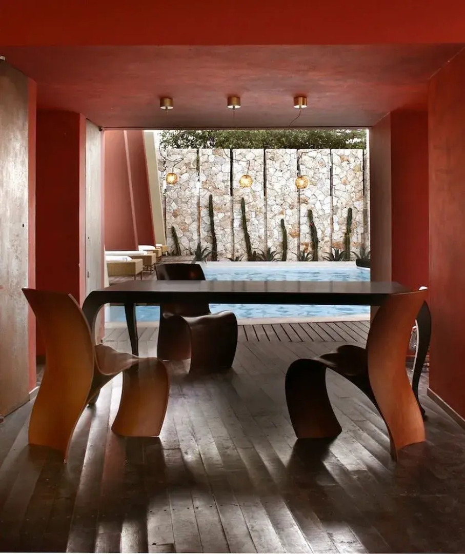 Mosquito Beach Hotel