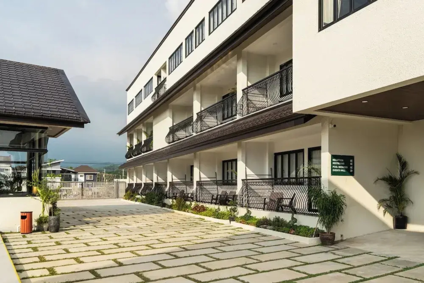 Bayandati Resort