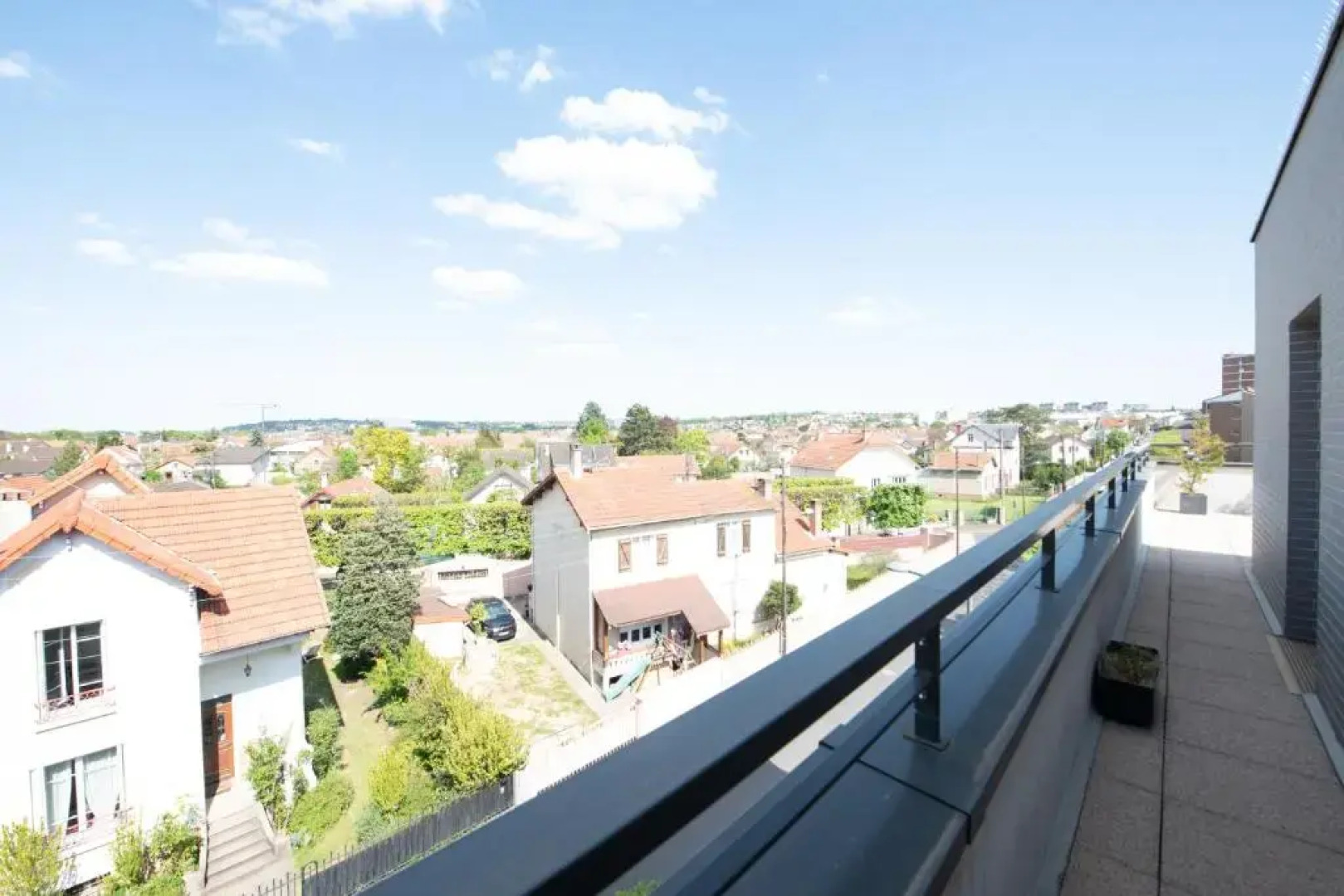 Bel appartement de 3 chambres à 20 min de Paris