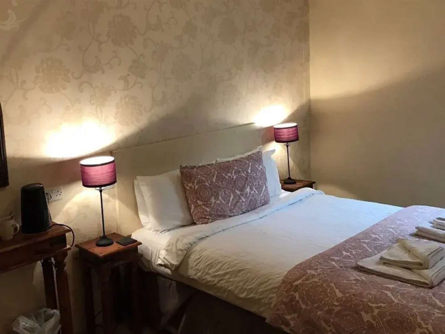 The Halford Bridge Inn