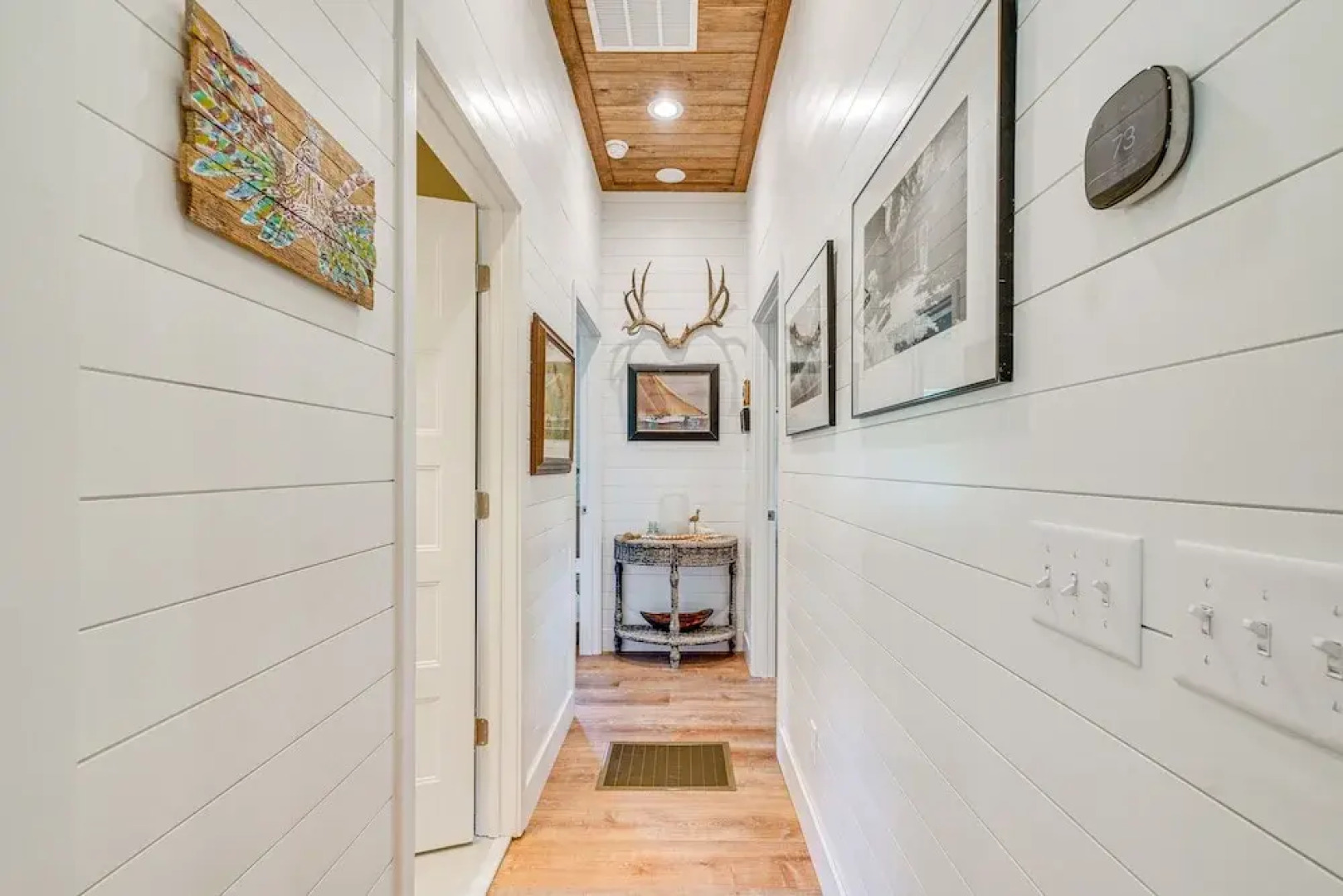 Stilt-style Cottage < 1 Mi to Downtown Yankeetown!