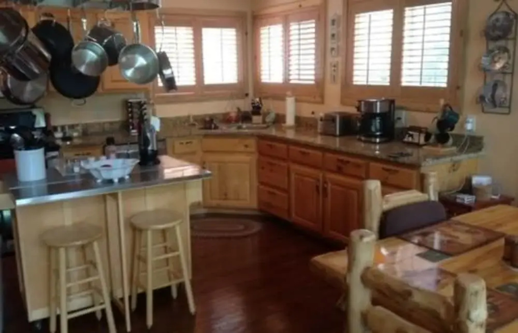 Aspen Hollow Bed & Breakfast