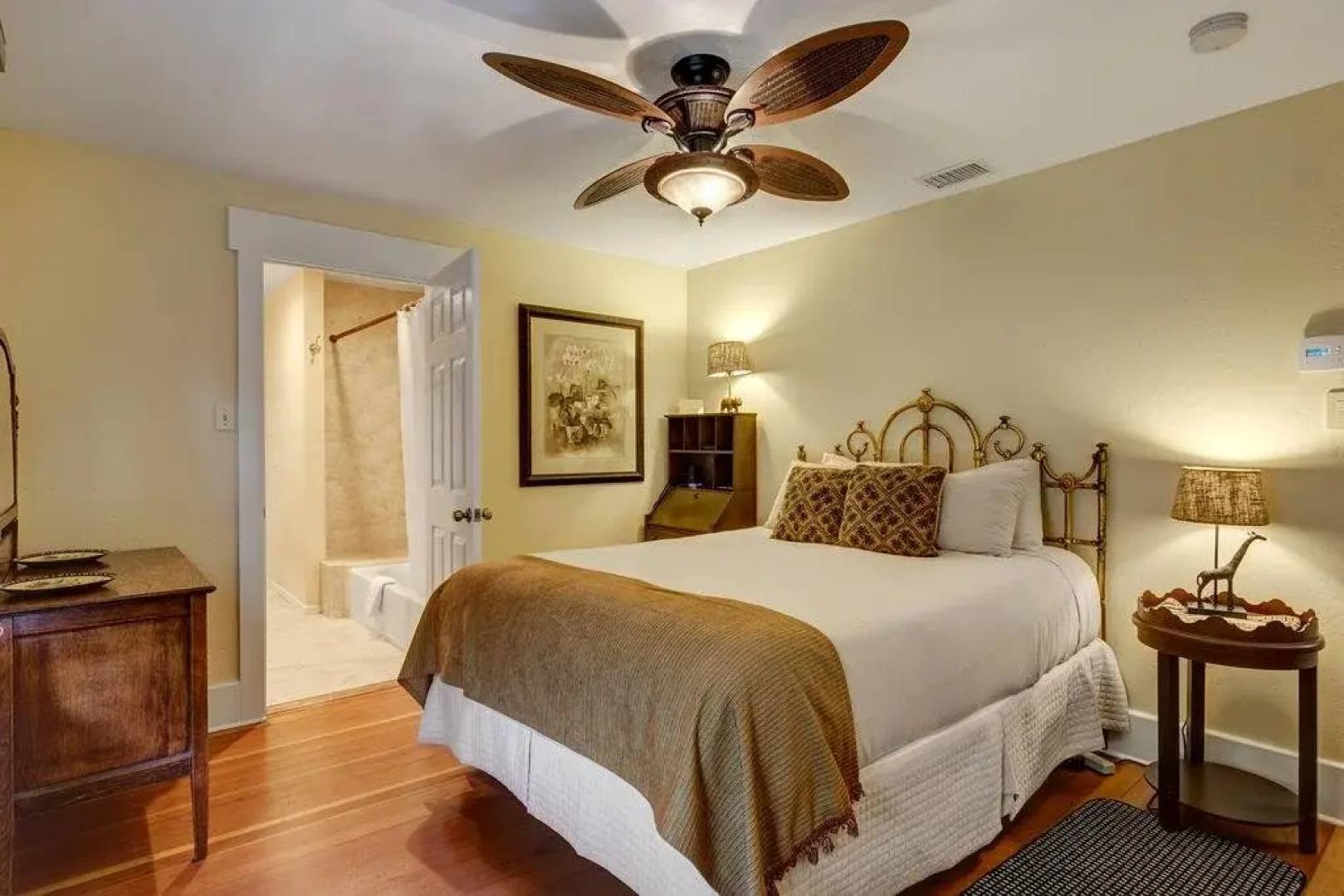 Hillcrest House Bed & Breakfast