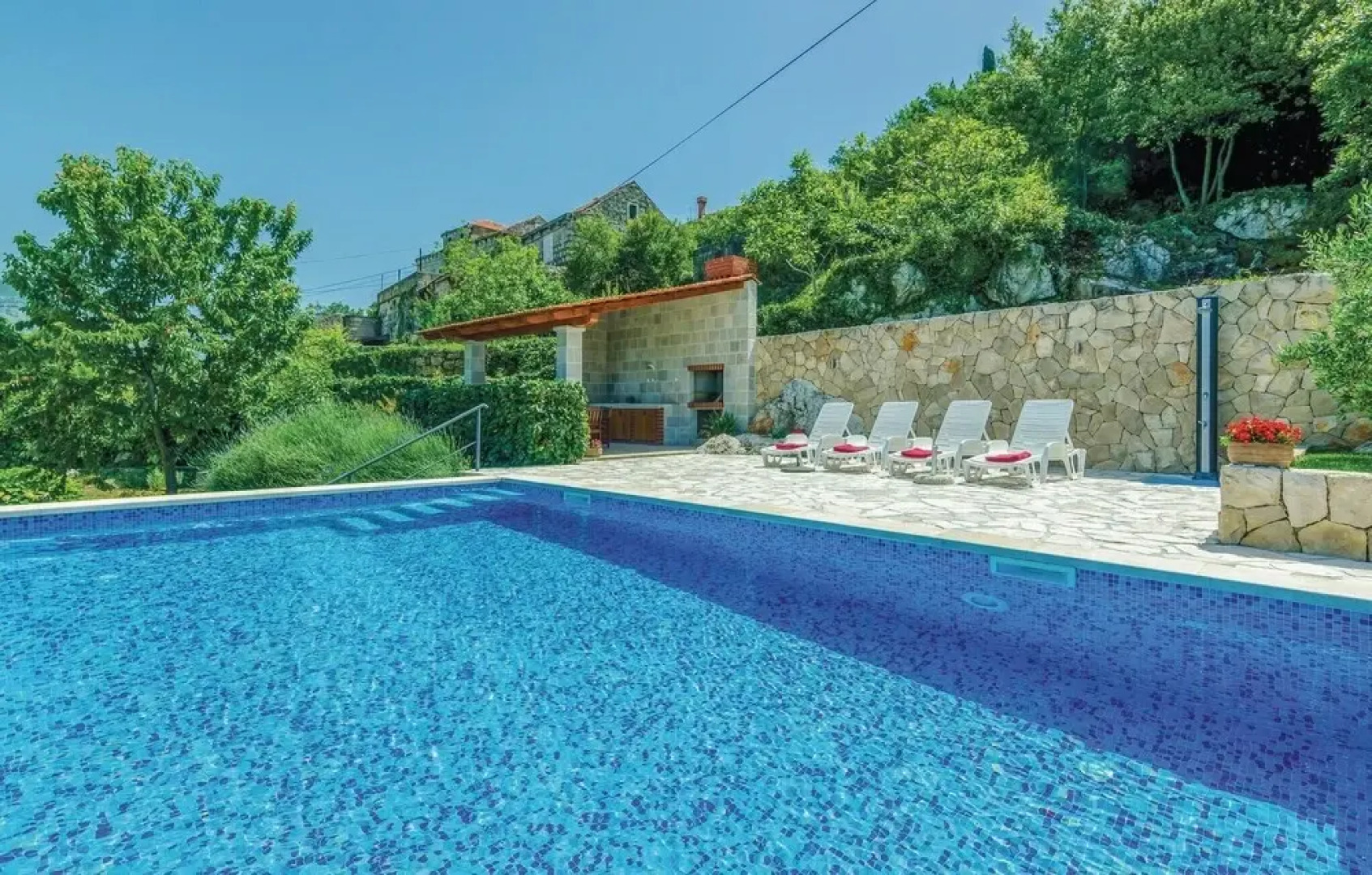 Two-Bedroom Apartment Gruda with an Outdoor Swimming Pool 08