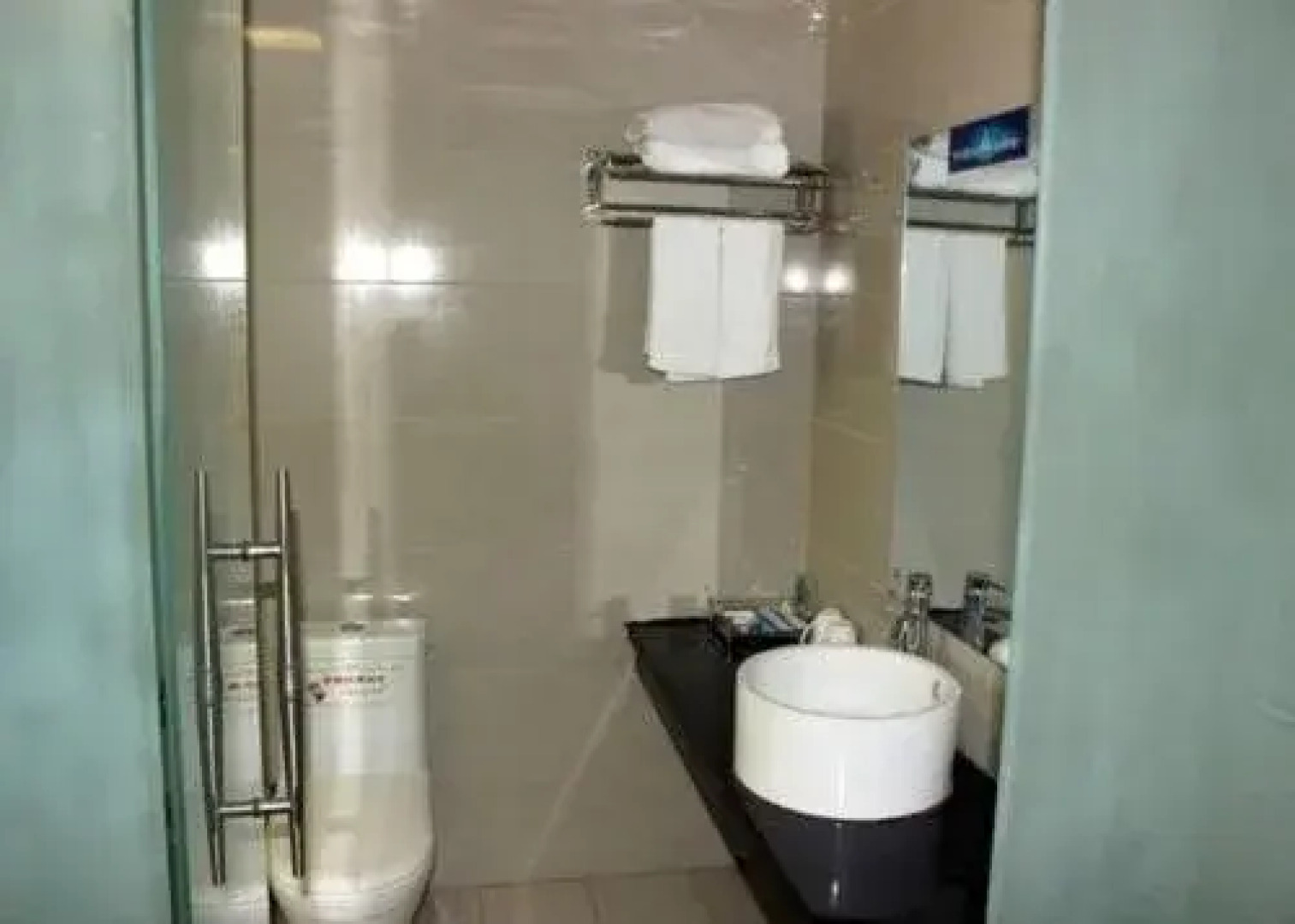 Shiyan Yun County Bin Yue Hotel