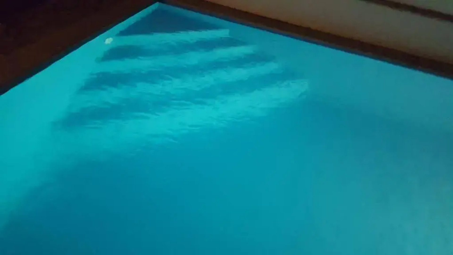 AppleLine Apartments