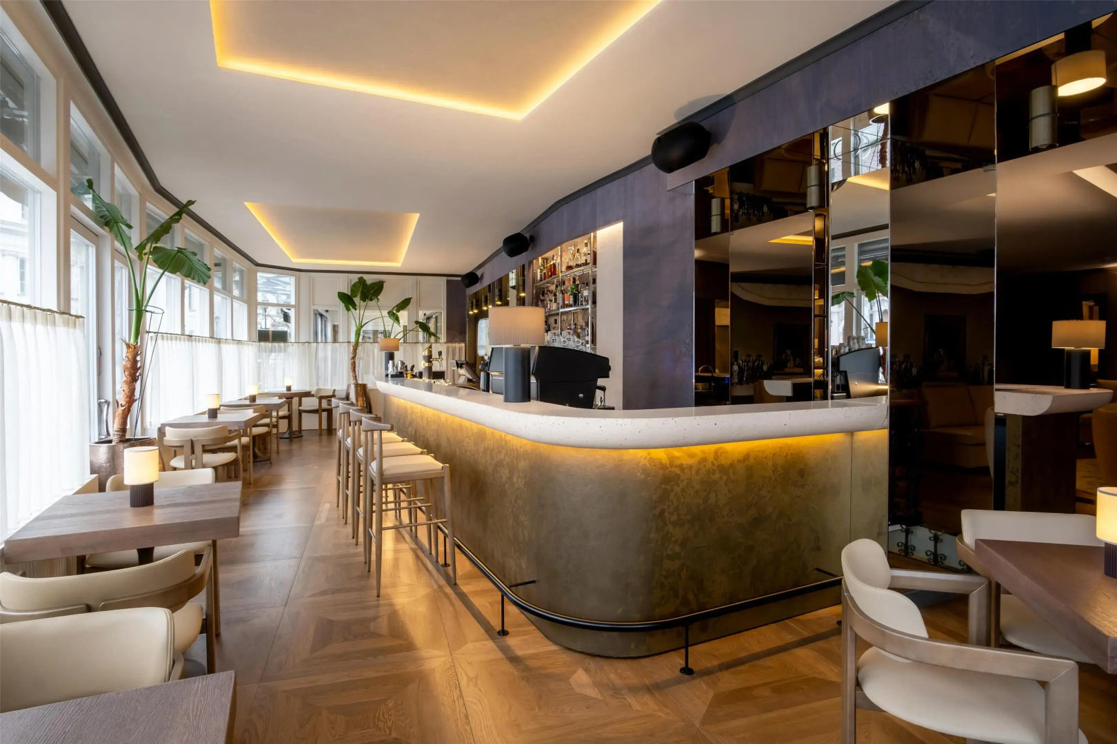 Radisson Collection Astorija Hotel, Вильнюс