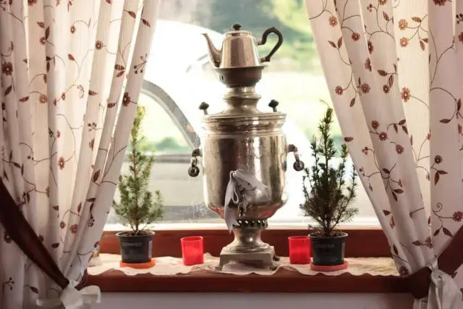 Vintazh Otel Surikova