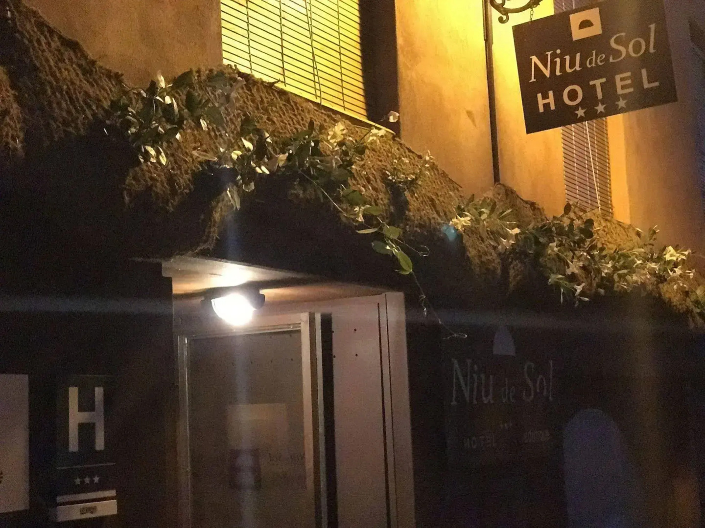 Hotel Boutique Niu Del Sol