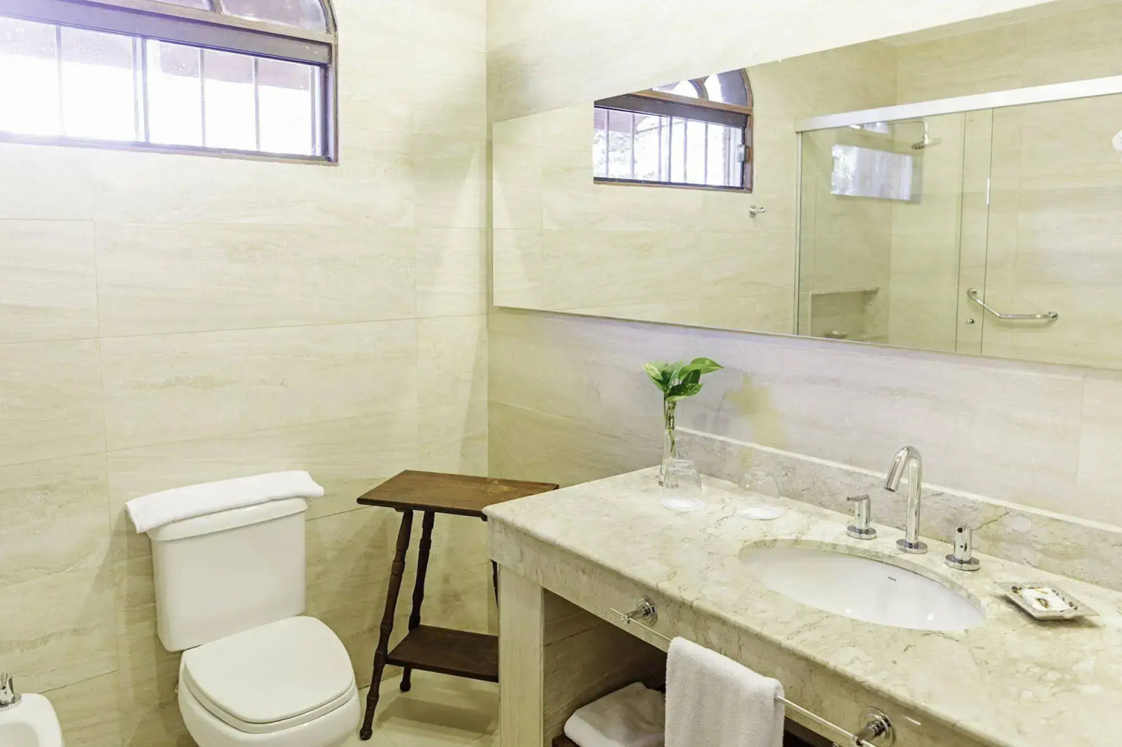 Las Lomas Casa Hotel