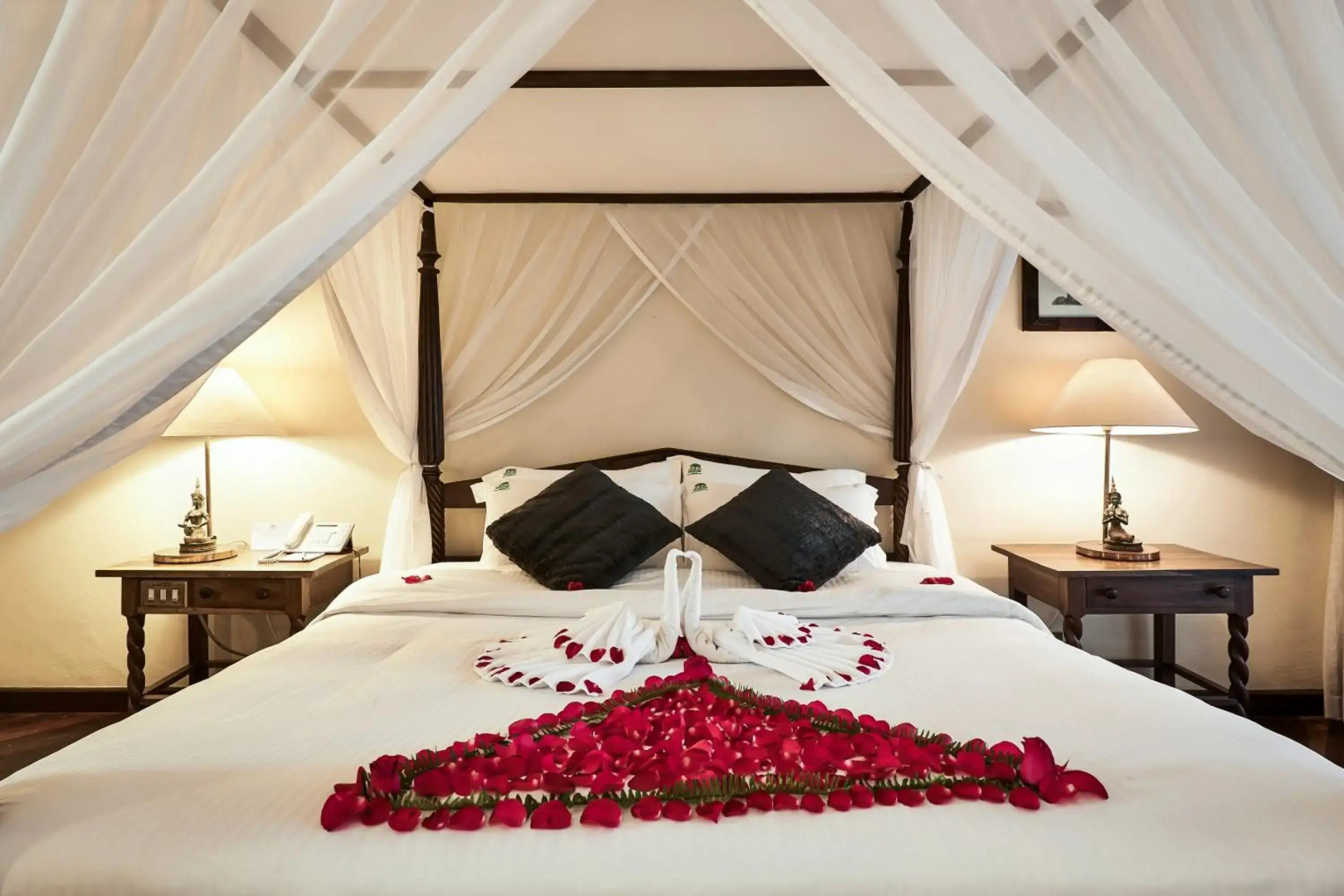 Safari Park Hotel And Casino