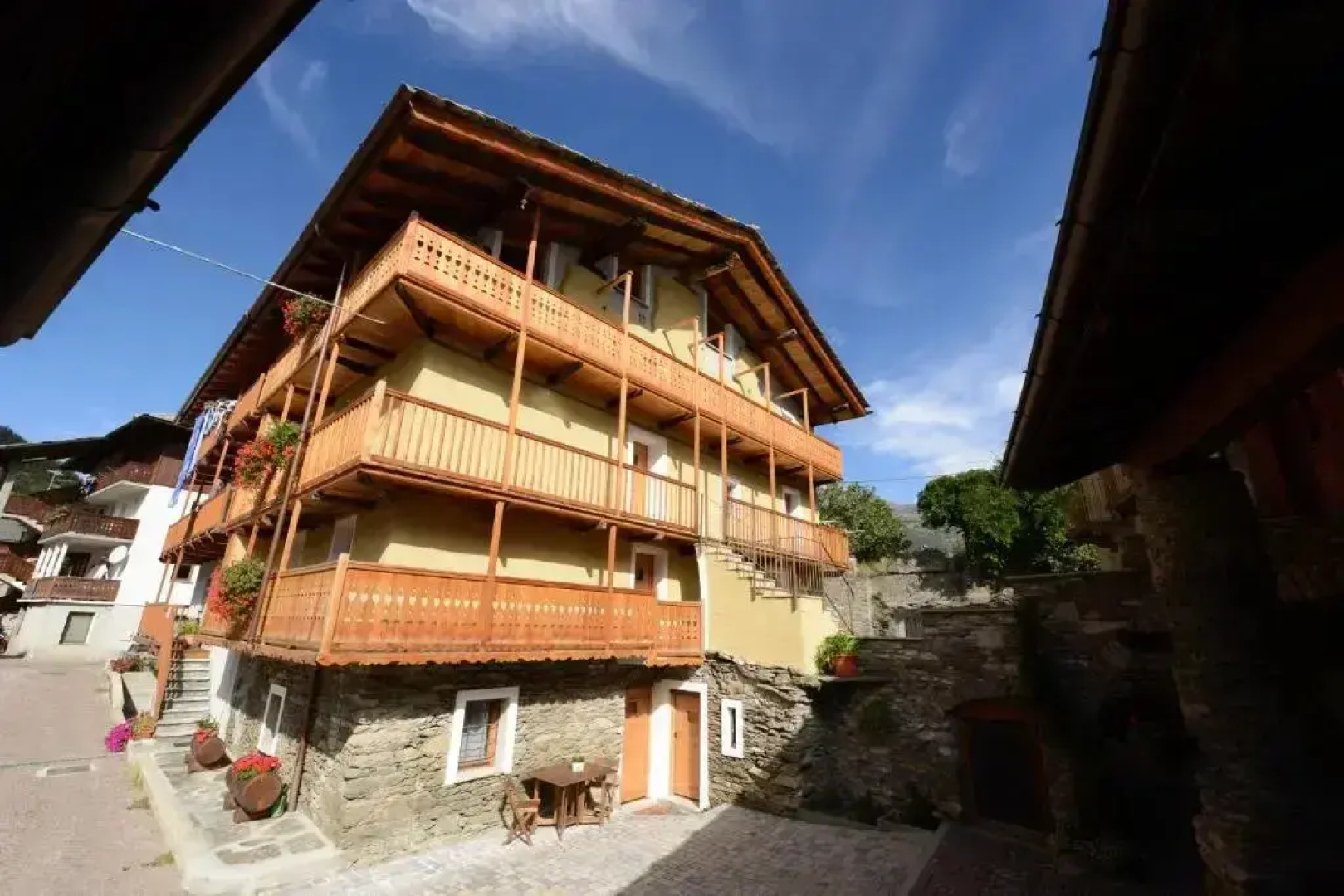 Vieilles Maisons D Introd