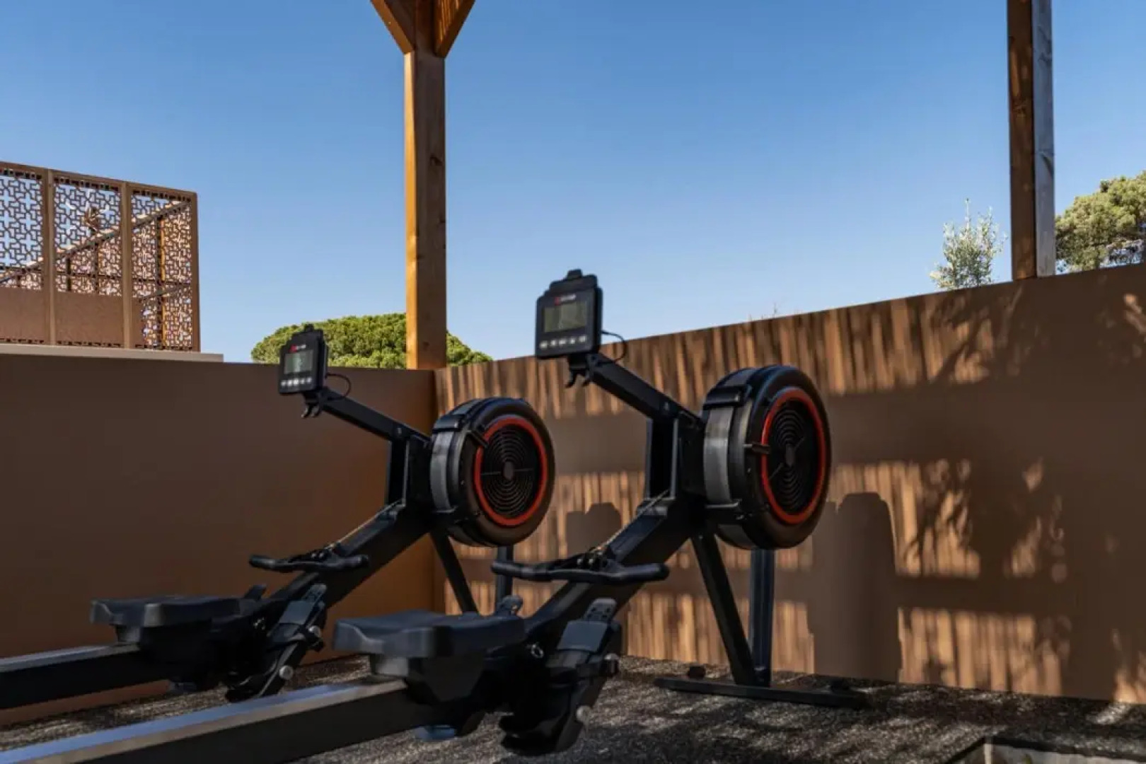 Eleonas Hotel Aparts