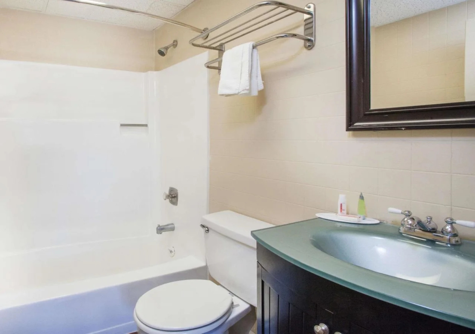 Quality Inn Jersey Shore Beach