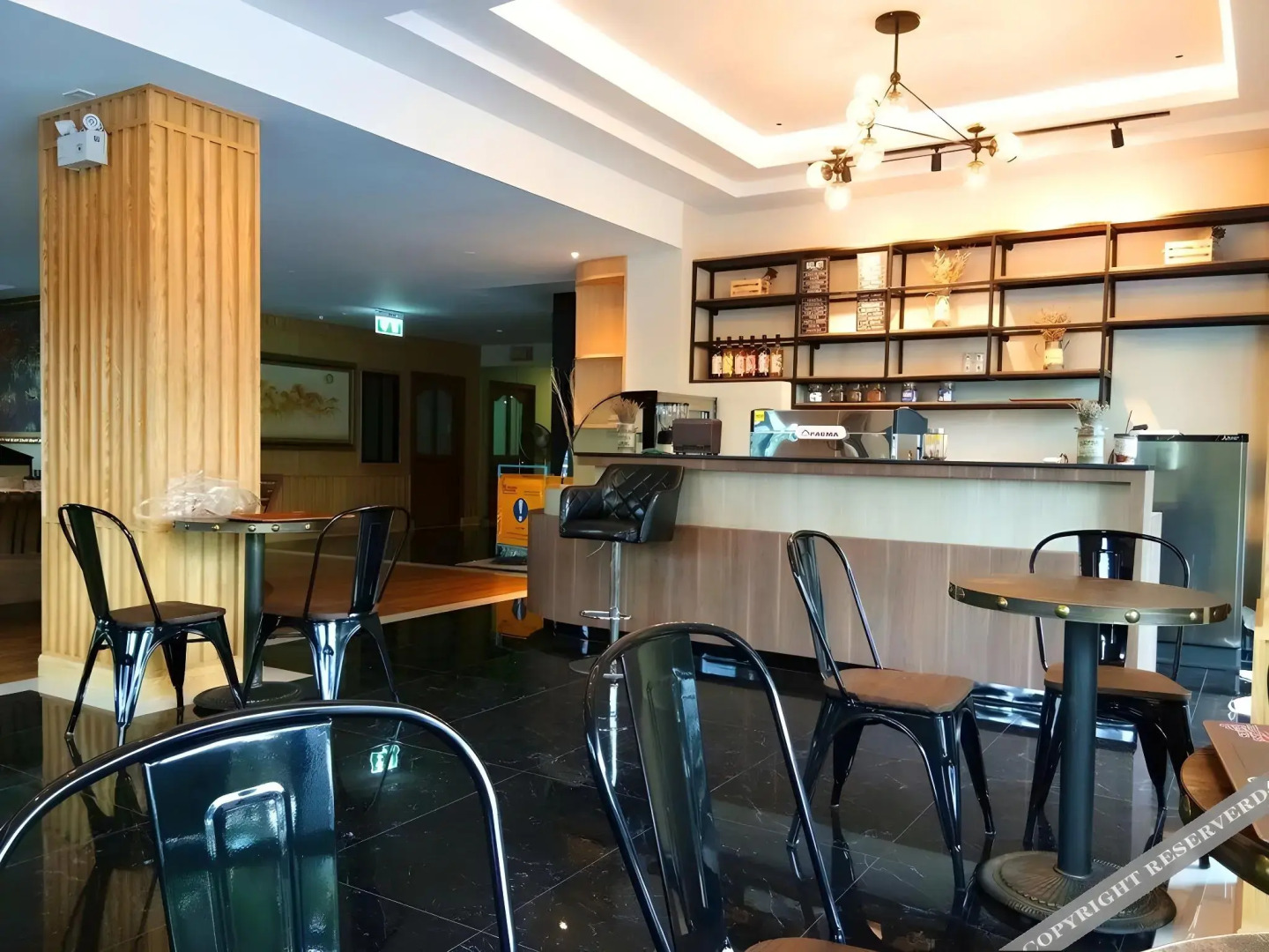 Silver Gold Garden Suvarnabhumi Airport Hotel