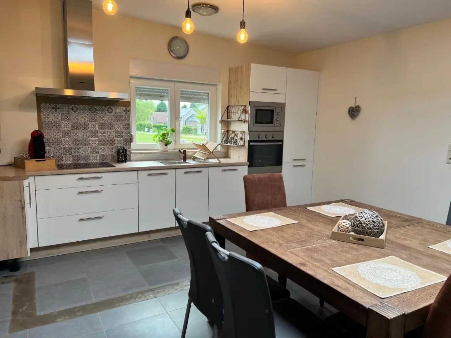 A L’Oree du Bois…