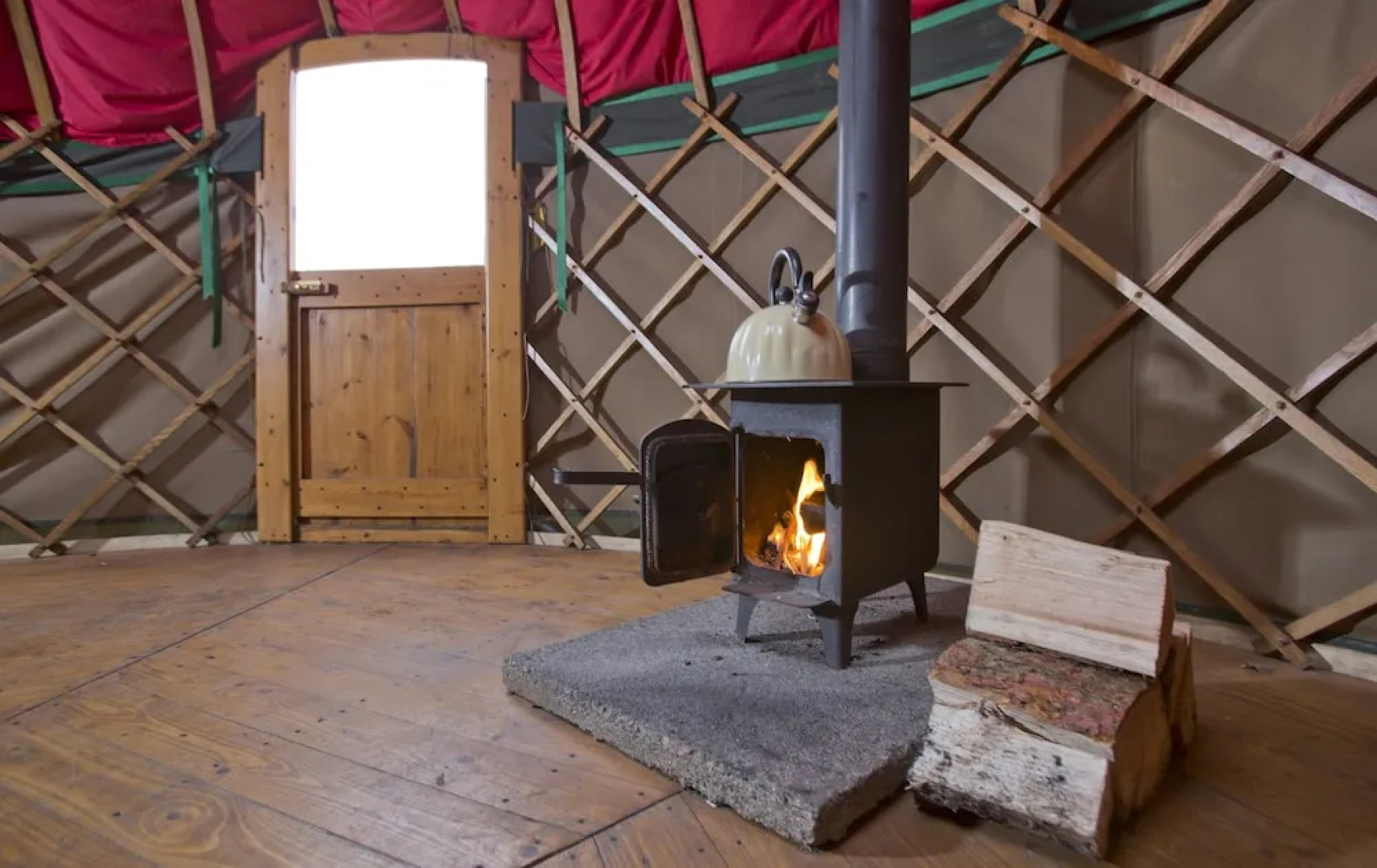 Charming Yurt in Kelburn Estate Near Largs