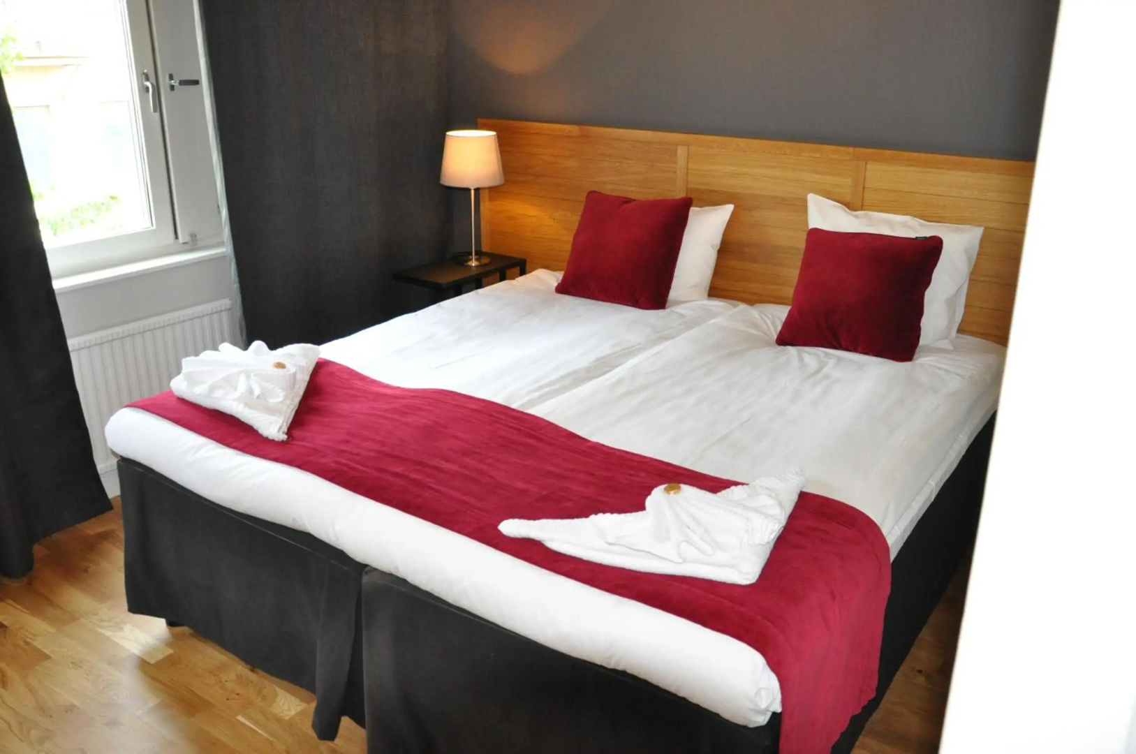 City Hotel