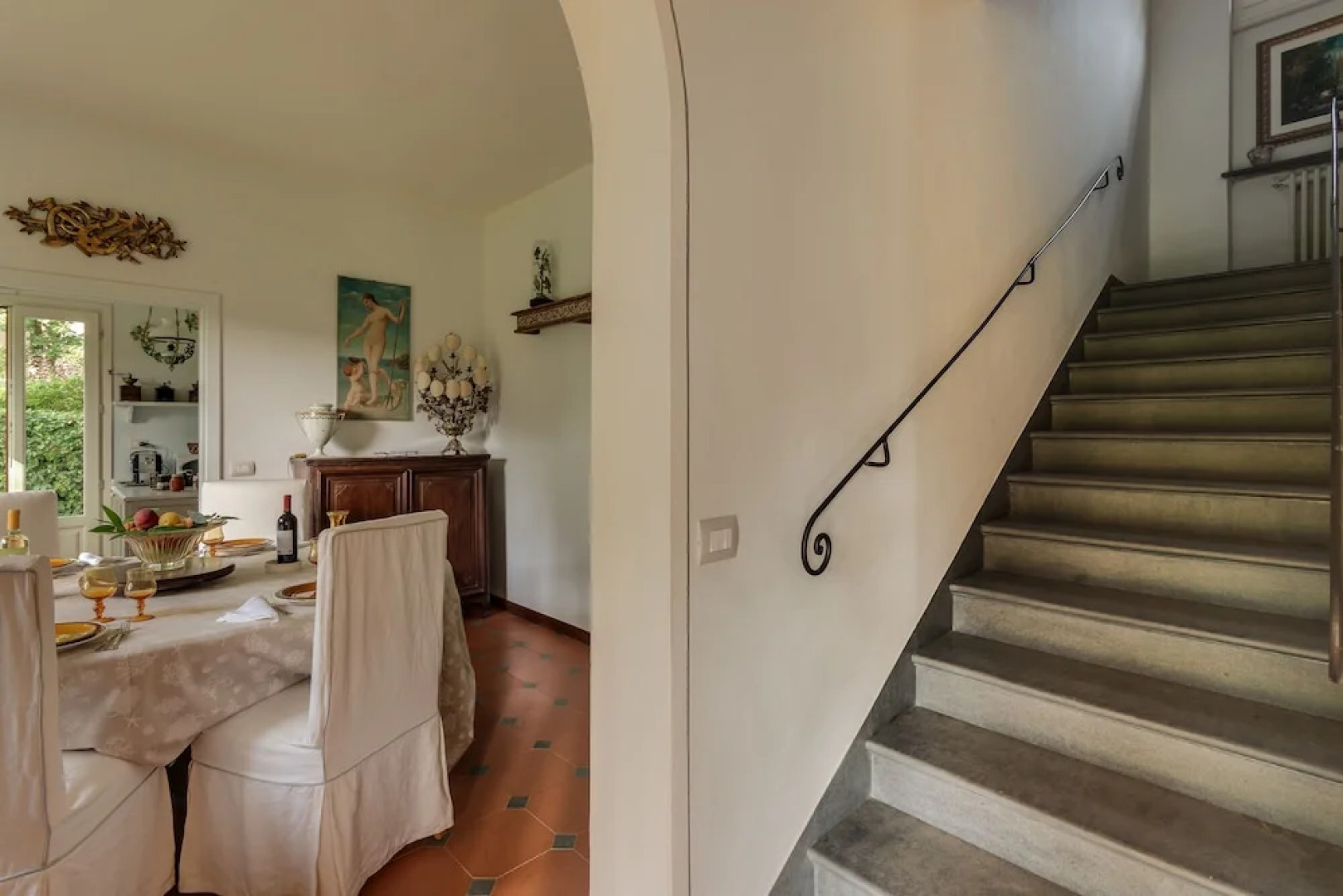 Forte dei Marmi renewed 6 bedroom villa