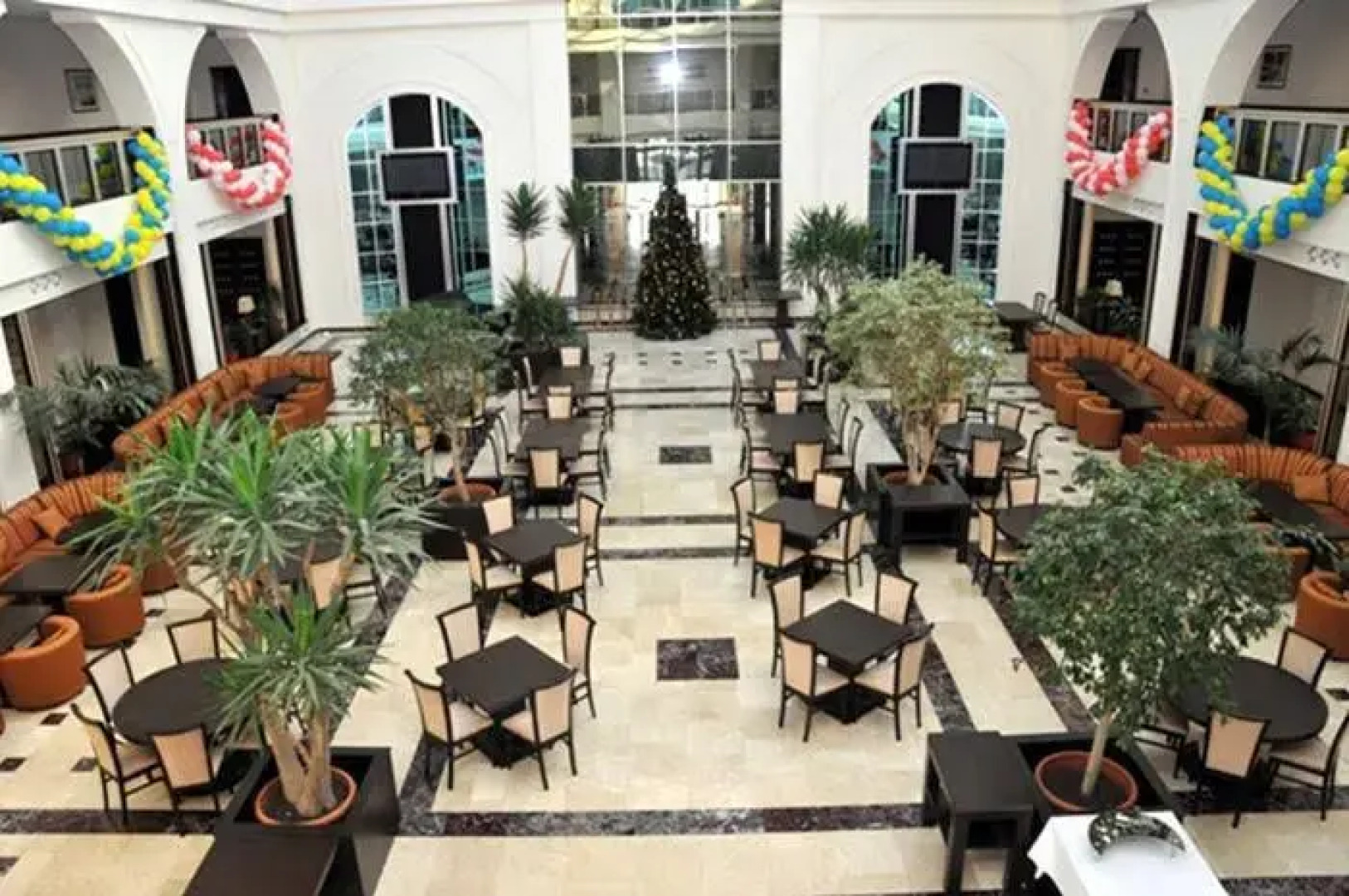 Отель Atrium Baku International Trade Centre