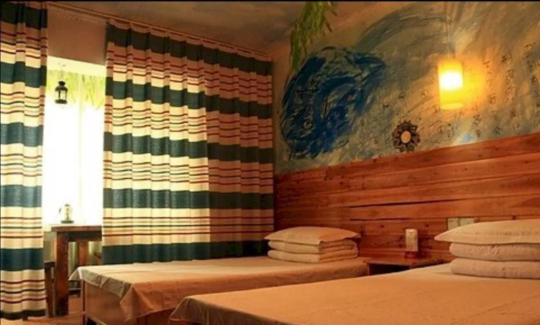 Yijia Youth Hostel