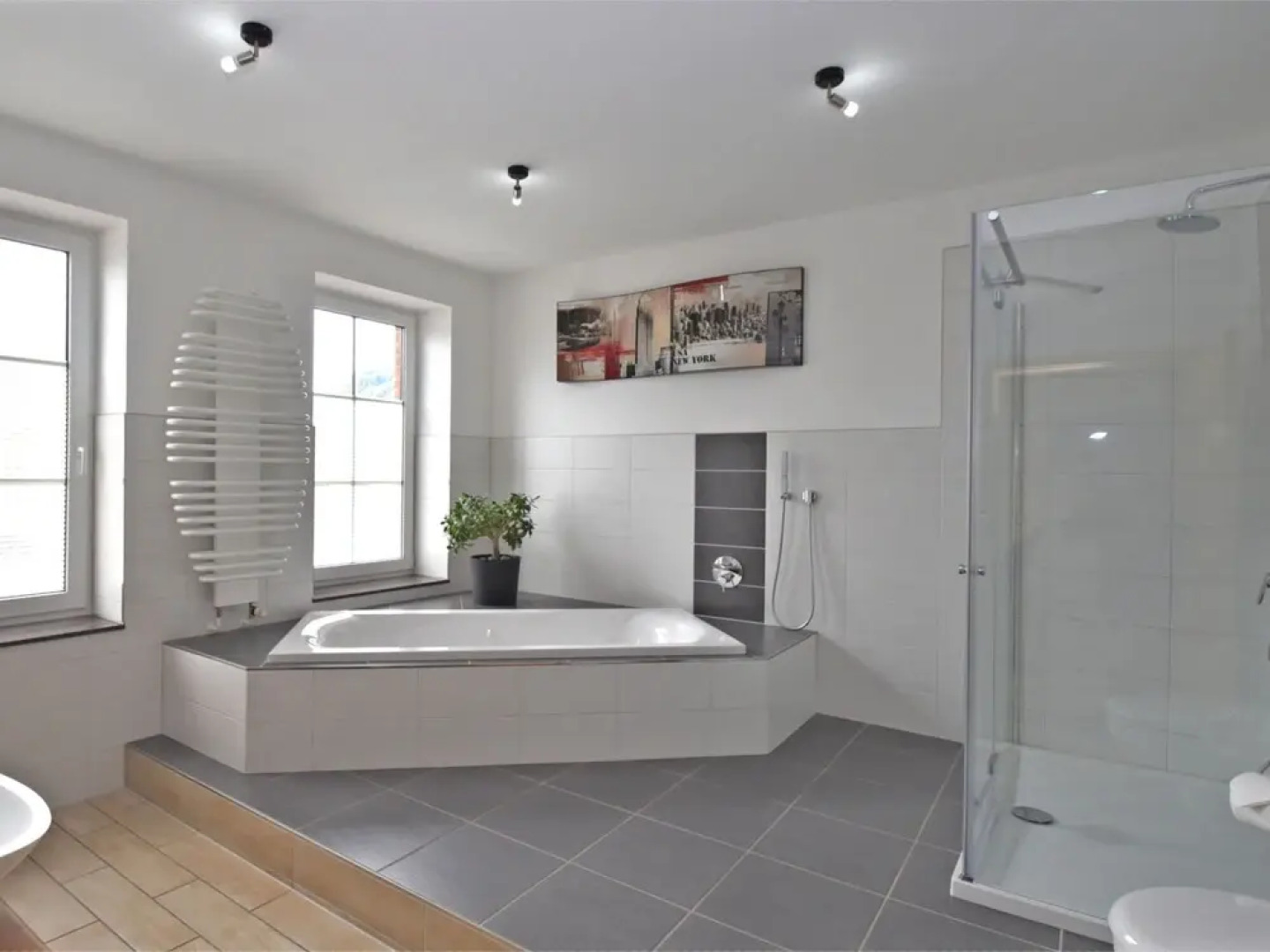 Large Apartment in the Harz With Private Entrance, Fireplace, Garden and Roof Terrace