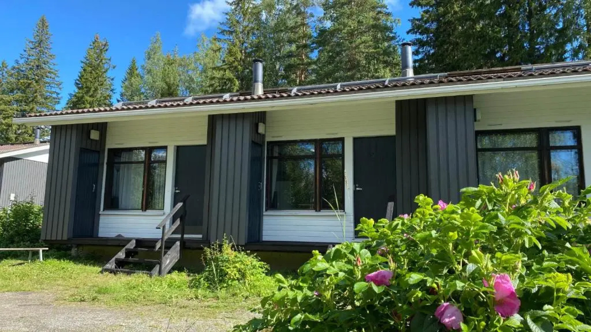 Riihivuori Cottages