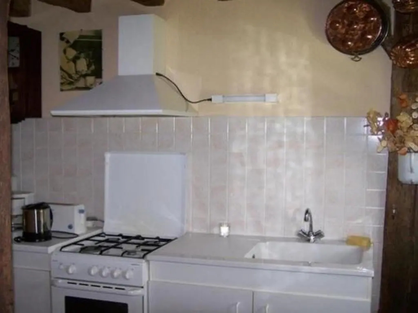 Gîte Moulins-le-Carbonnel, 3 pièces, 6 personnes - FR-1-410-153