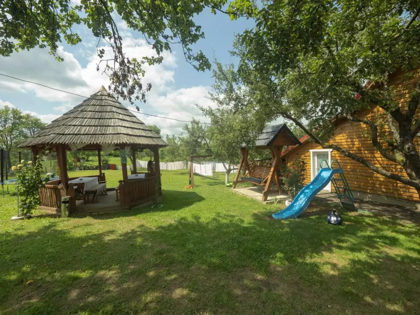 Pensiunea Poienita 1