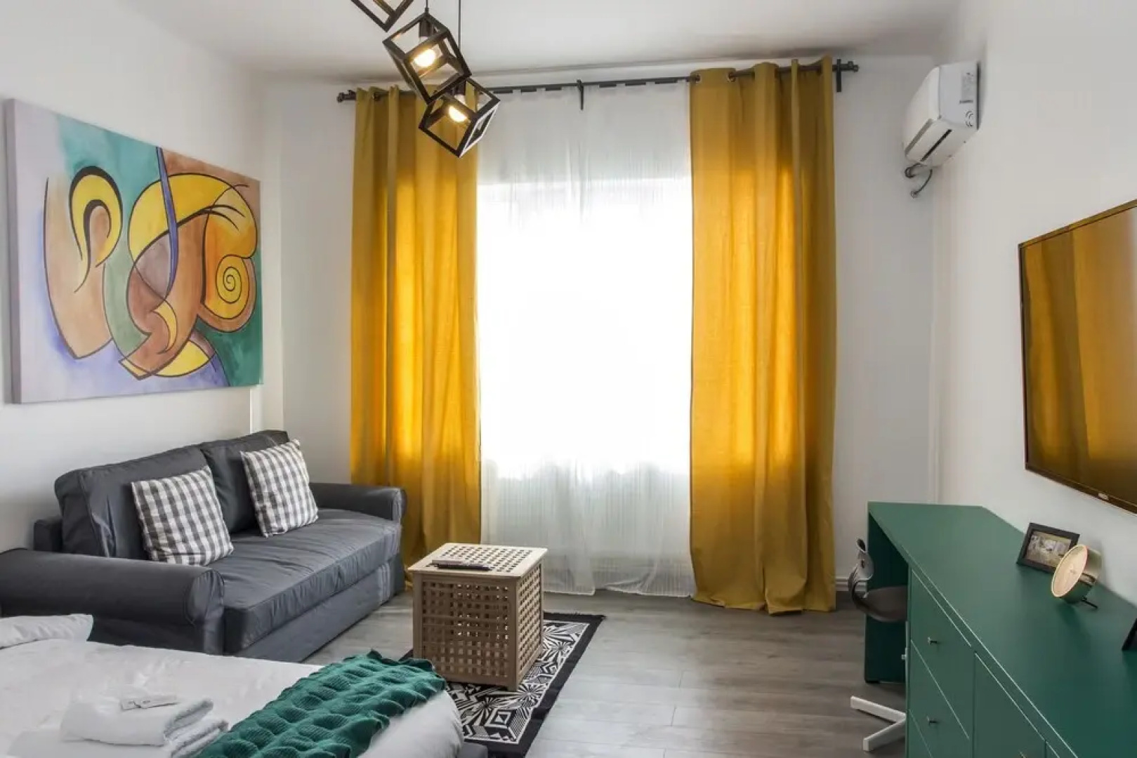 Old Town Studio by MRG