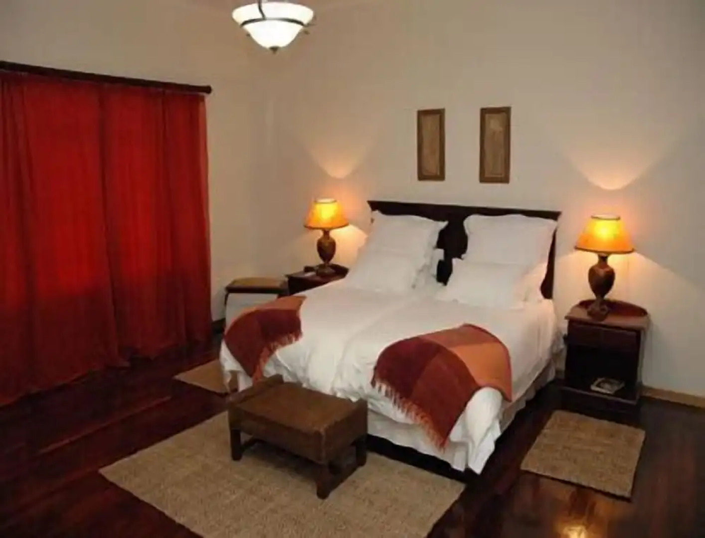 Kronenhoff Guest House