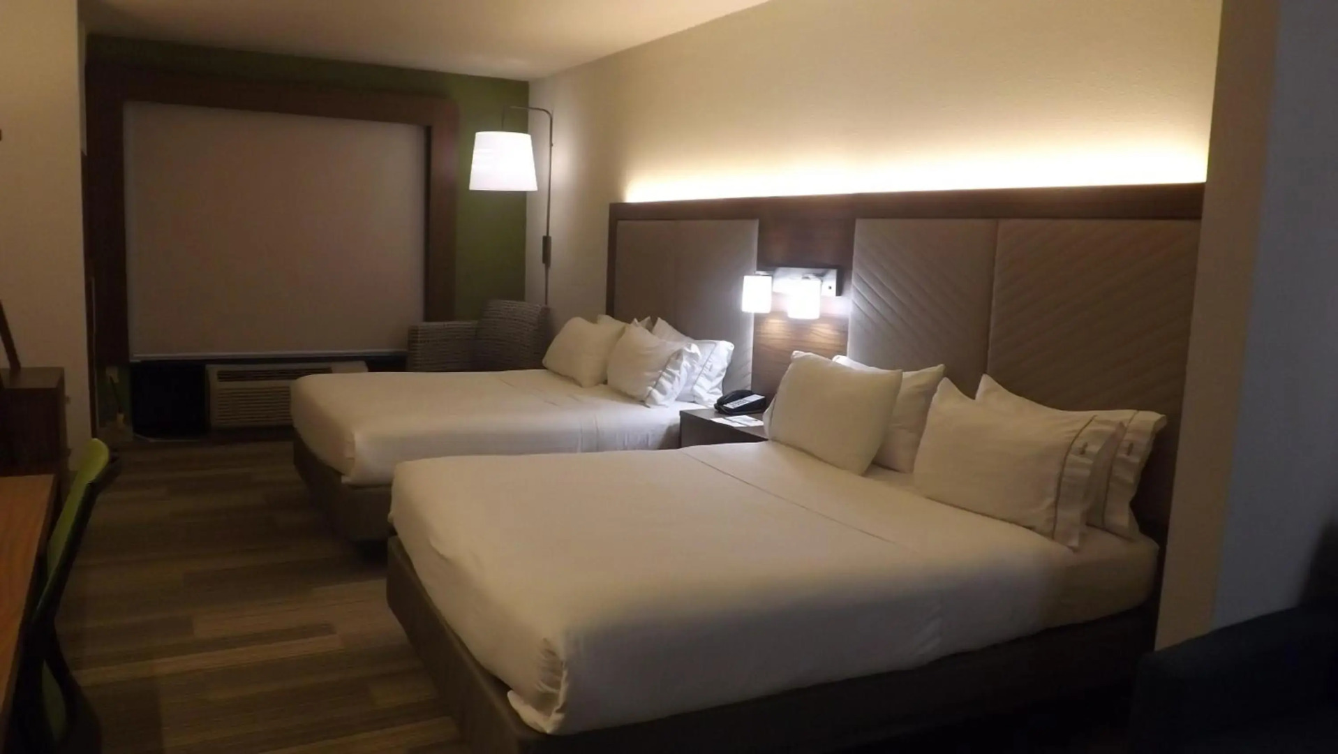 Holiday Inn Express Hotel & Suites Dyersburg by IHG
