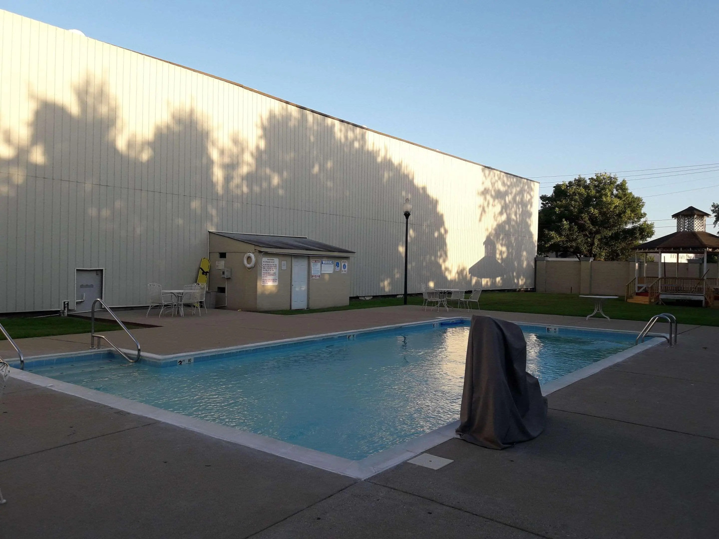 Days Inn Louisville Central University & Expo Center