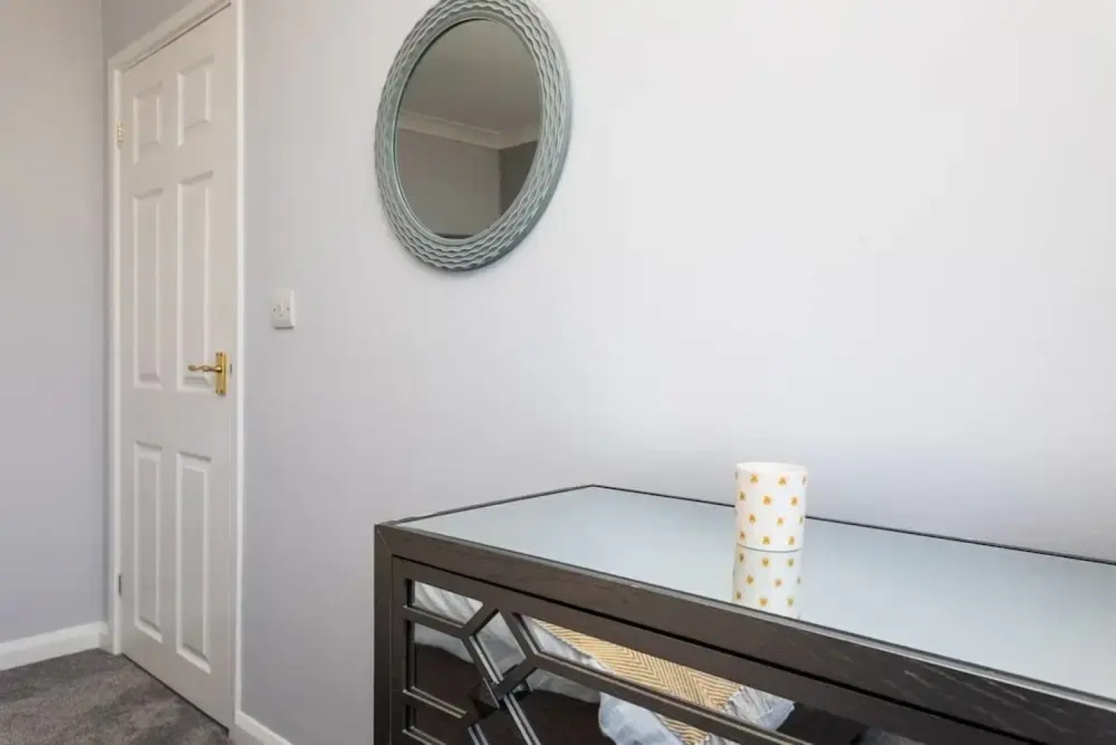 Queens 1 bed Apartment, Close to Town Centre