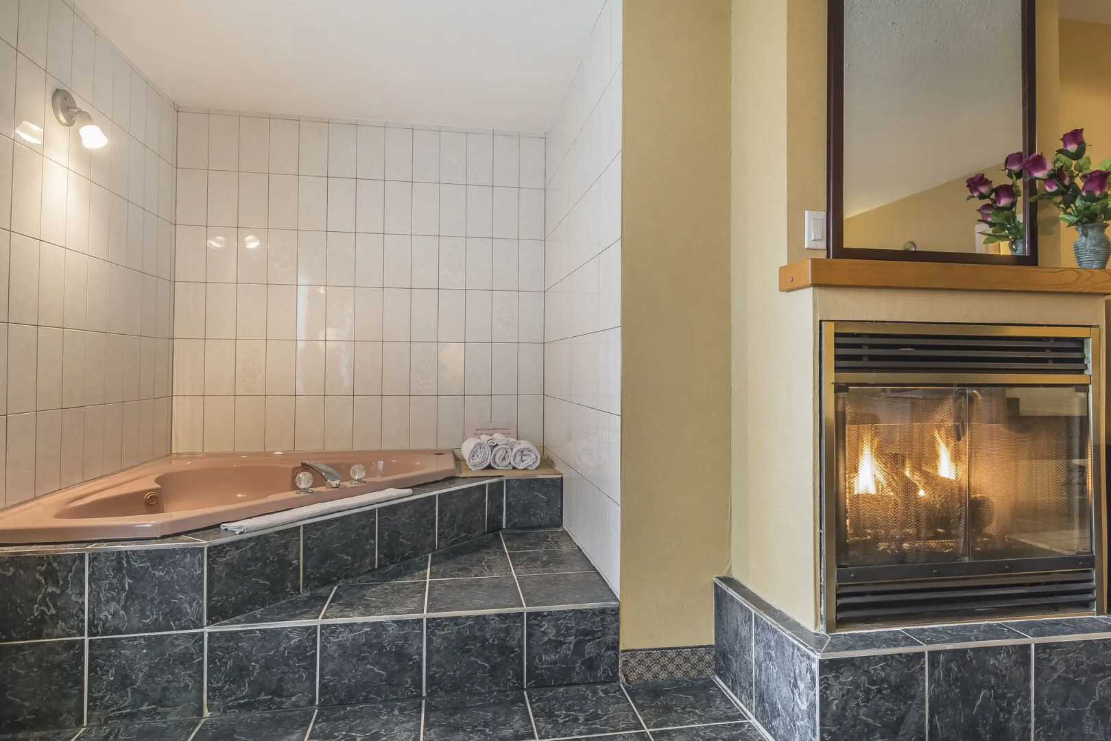 Jolly Roger Inn Resort